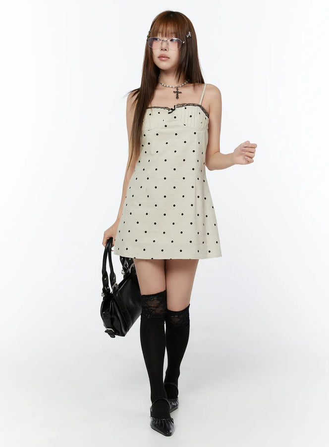 polka-dot-lace-mini-dress-cy518 / Light beige