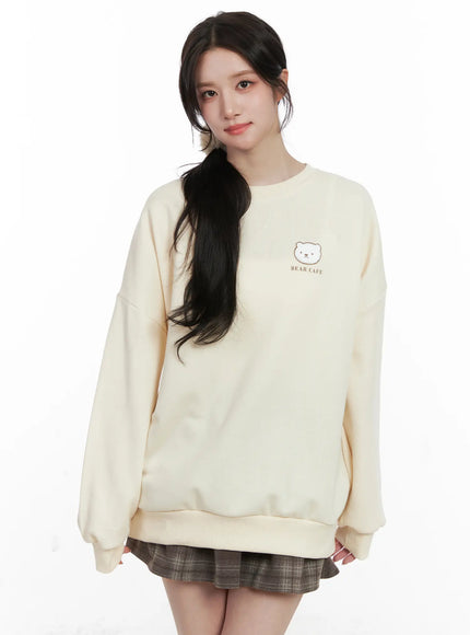 bear-cafe-graphic-sweatshirt-cn527 / Light beige