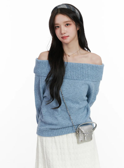 off-shoulder-knit-sweater-cn526 / Light blue