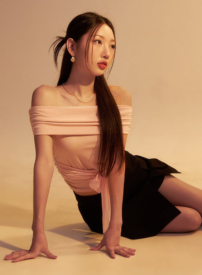 off-shoulder-tied-crop-top-cl431 / Light pink