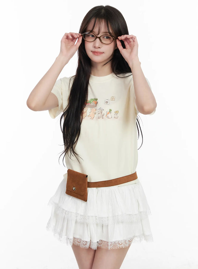graphic-print-short-sleeve-tee-cm531 / Light yellow