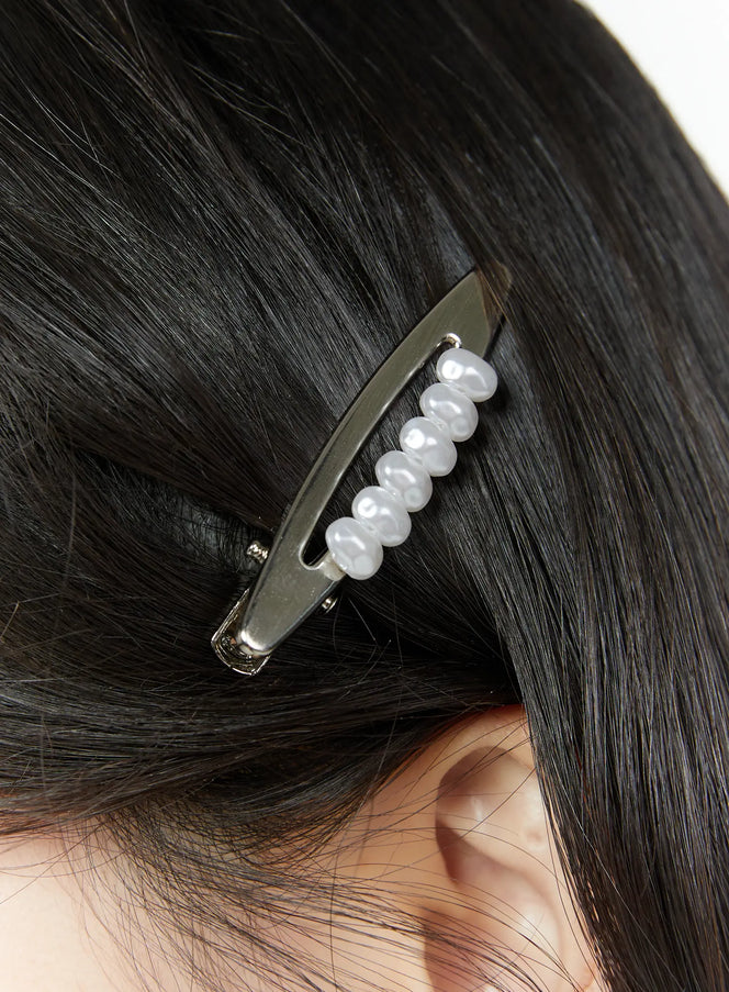 pearl-hair-clip-iy511 / Silver