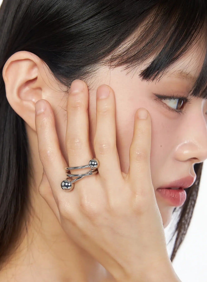 orbital-twist-ring-iy520 / Silver