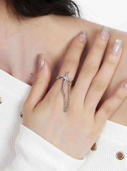 cross-chain-ring-cf525 / Silver