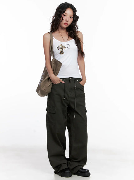 leopard-patch-tank-top-cl521 / White