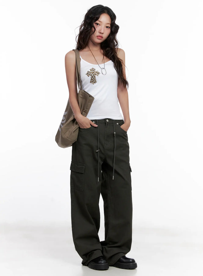 leopard-patch-tank-top-cl521 / White