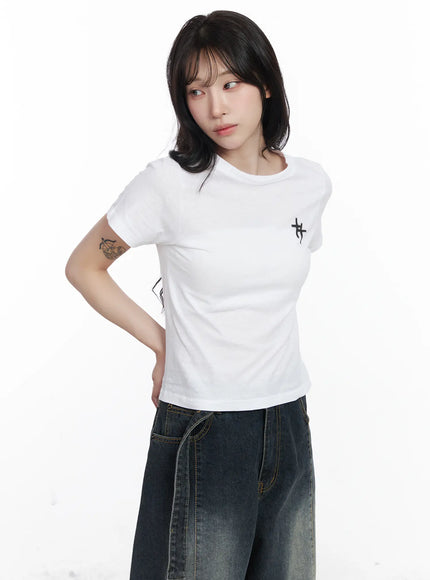 graphic-print-crop-tee-cj527 / White