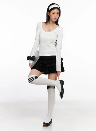 scoop-neck-ribbed-long-sleeve-top-is508 / White