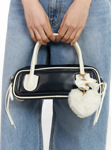 ribbon-pearl-heart-keychain-cm519 / White