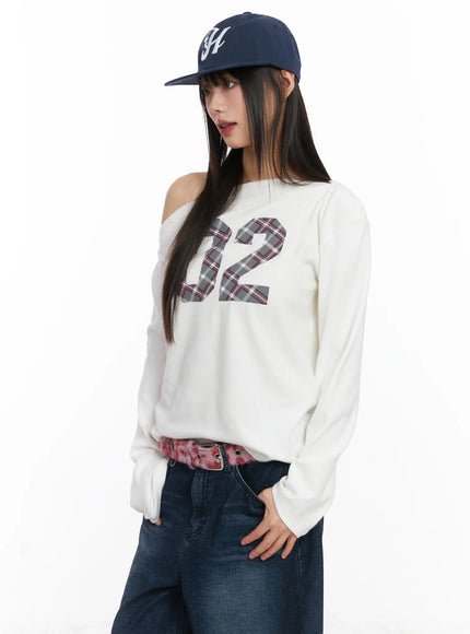 asymmetric-checkered-fleece-long-sleeve-top-cd522 / White