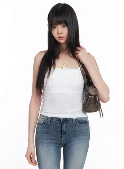 essential-white-halter-top-cm513 / White