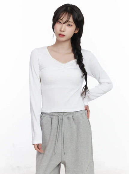 shirring-heart-neck-long-sleeve-top-cj527 / White