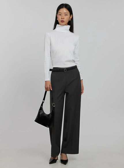 basic-turtleneck-top-ij508 / White