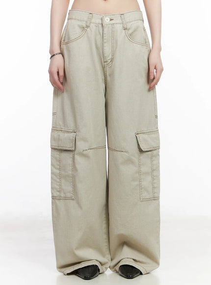 stitched-cargo-wide-leg-pants-cm526 / Beige