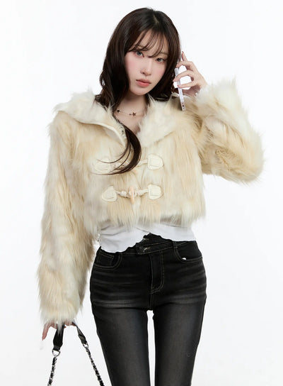 cropped-faux-fur-collared-jacket-cn525 / Beige