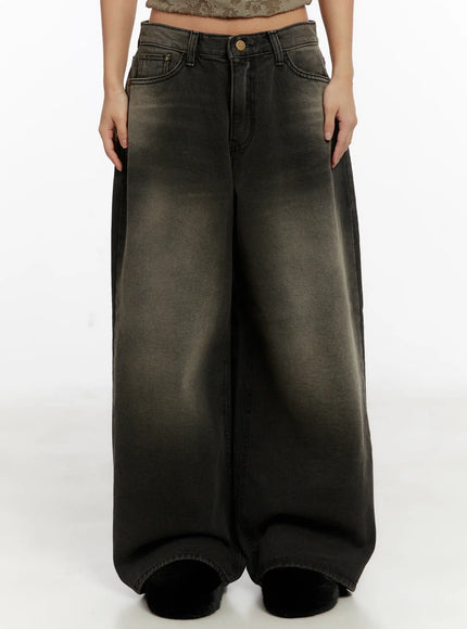 jin-vintage-wash-wide-leg-jeans-cd517 / Black