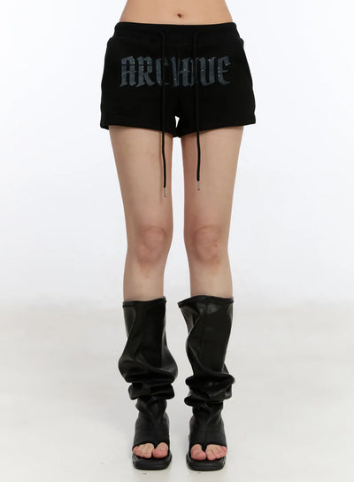 graphic-print-high-waist-shorts-ca508 / Black