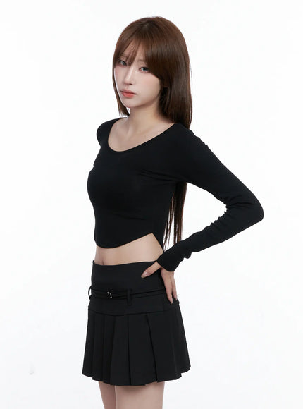 u-neck-crop-long-sleeve-top-cg529 / Black