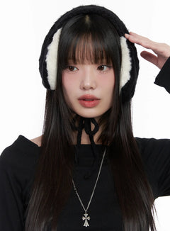 cozy-faux-fur-ear-muffs-cn510 / Black