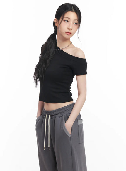 one-shoulder-slim-fit-crop-top-cu510 / Black