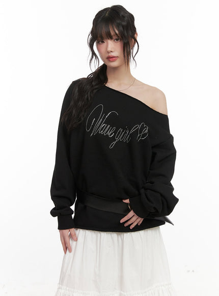 Chic One-Shoulder Studded Sweatshirt CJ523