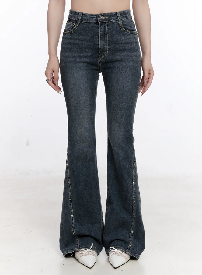 amiyah-studded-flare-jeans-cs530 / Blue