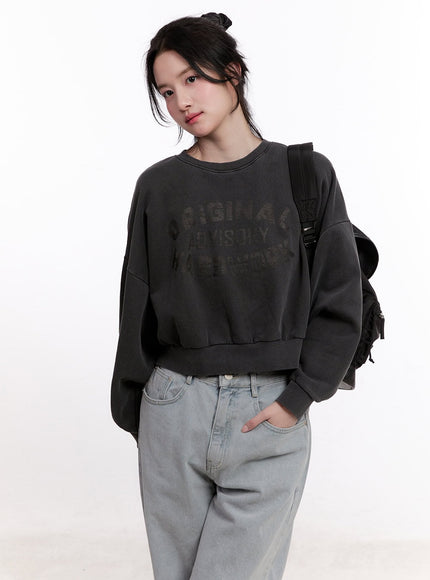 Graphic Loose-Fit Cropped Sweatshirt CM526