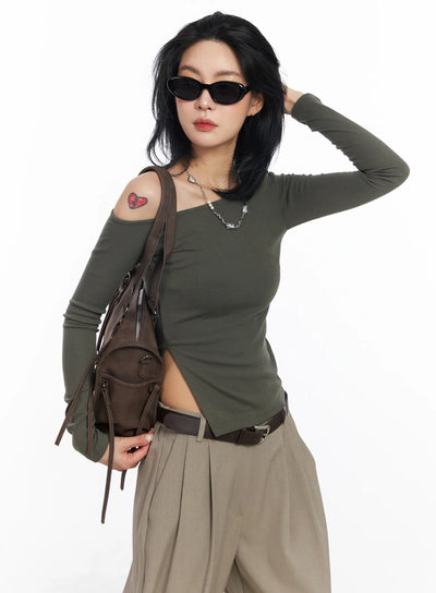 one-shoulder-side-slit-long-sleeve-top-cj522 / Dark green