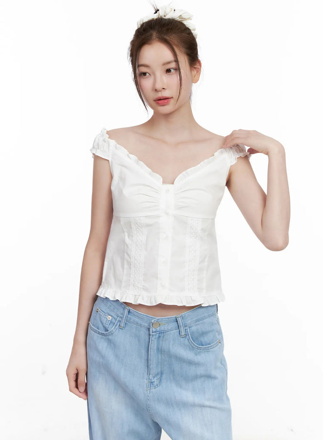 2-way-frill-tank-blouse-cl523 / Light beige