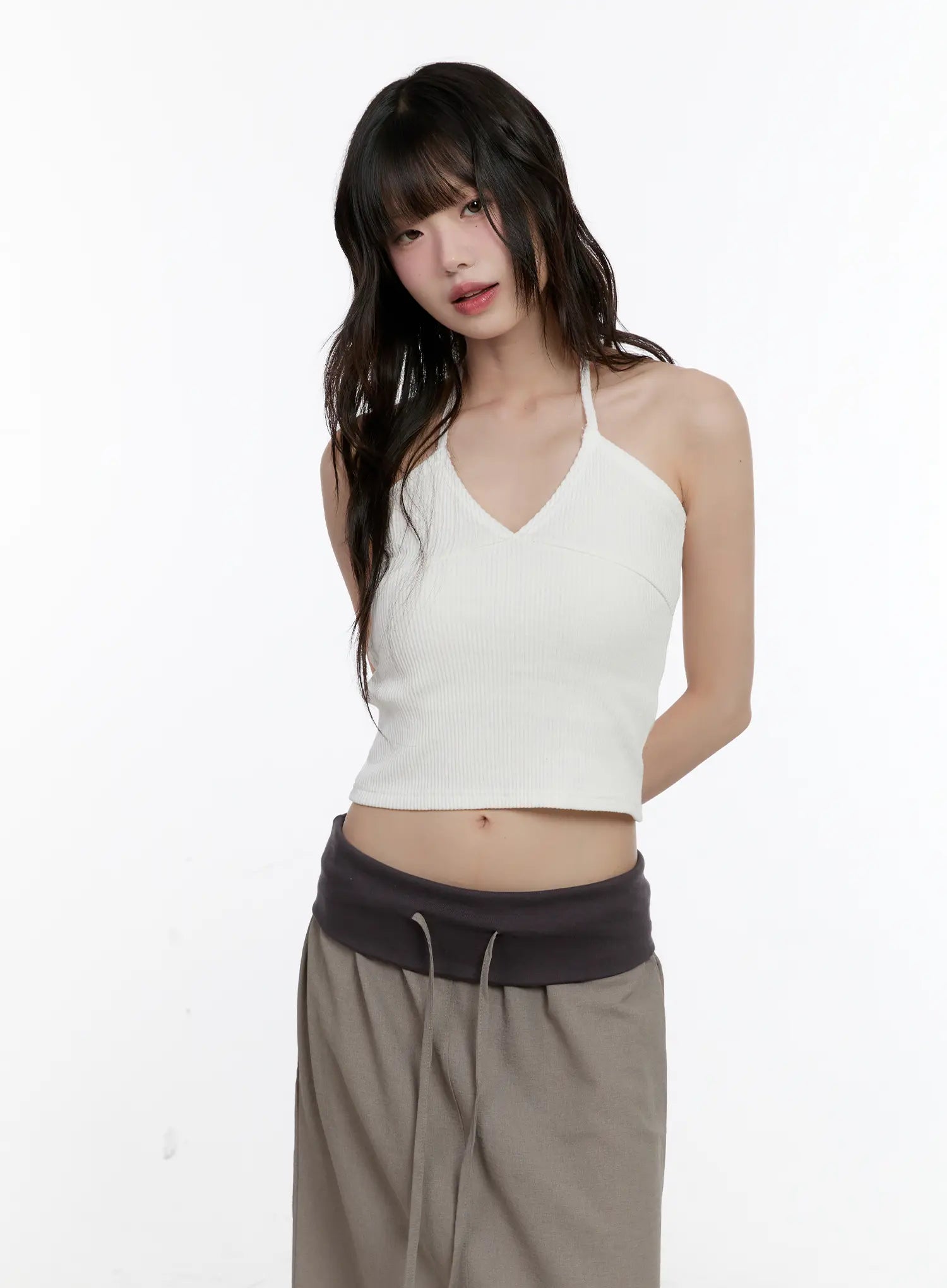 basic-v-neck-halter-tank-cl507 / White