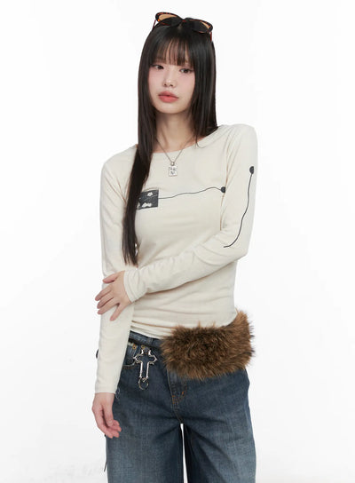 u-neck-graphic-long-sleeve-cn510 / Light beige
