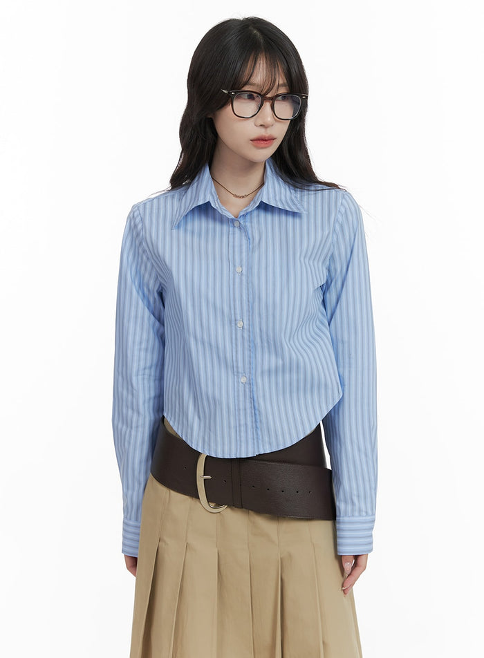 stripe-buttoned-crop-shirt-ca408 / Light blue