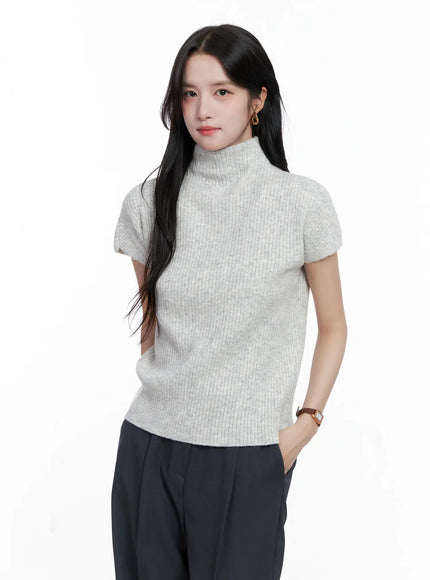 ribbed-mock-neck-top-cs523 / Light gray