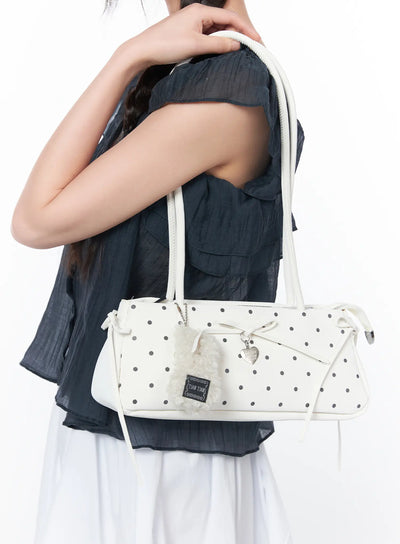 polka-dot-shoulder-bag-with-keyring-ca528 / White