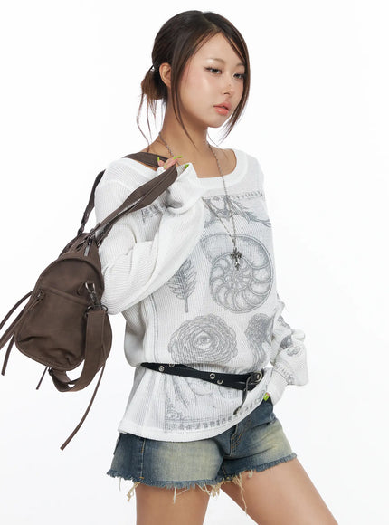 oversized-graphic-ribbed-long-sleeve-top-cf511 / White