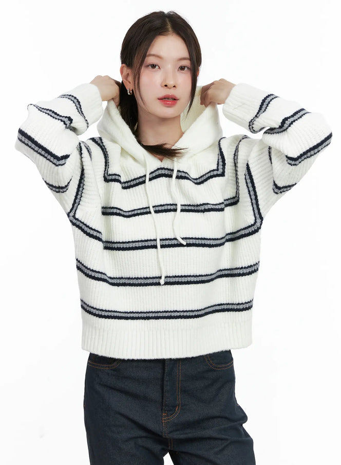 striped-knit-hoodie-sweater-cn518 / White