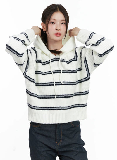 striped-knit-hoodie-sweater-cn518 / White