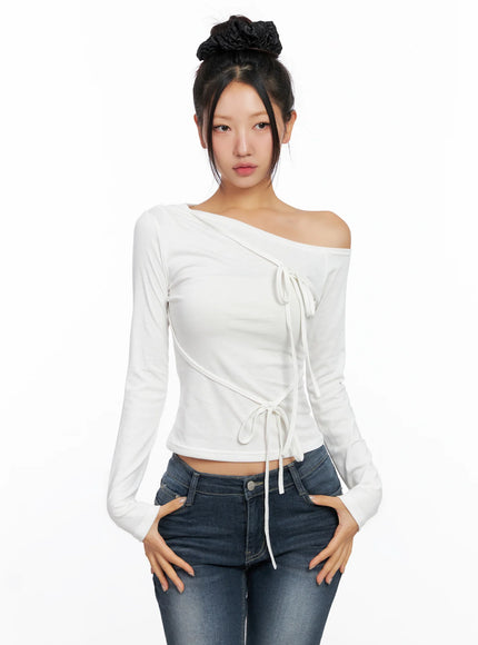 ribbon-one-shoulder-long-sleeve-top-co514 / White