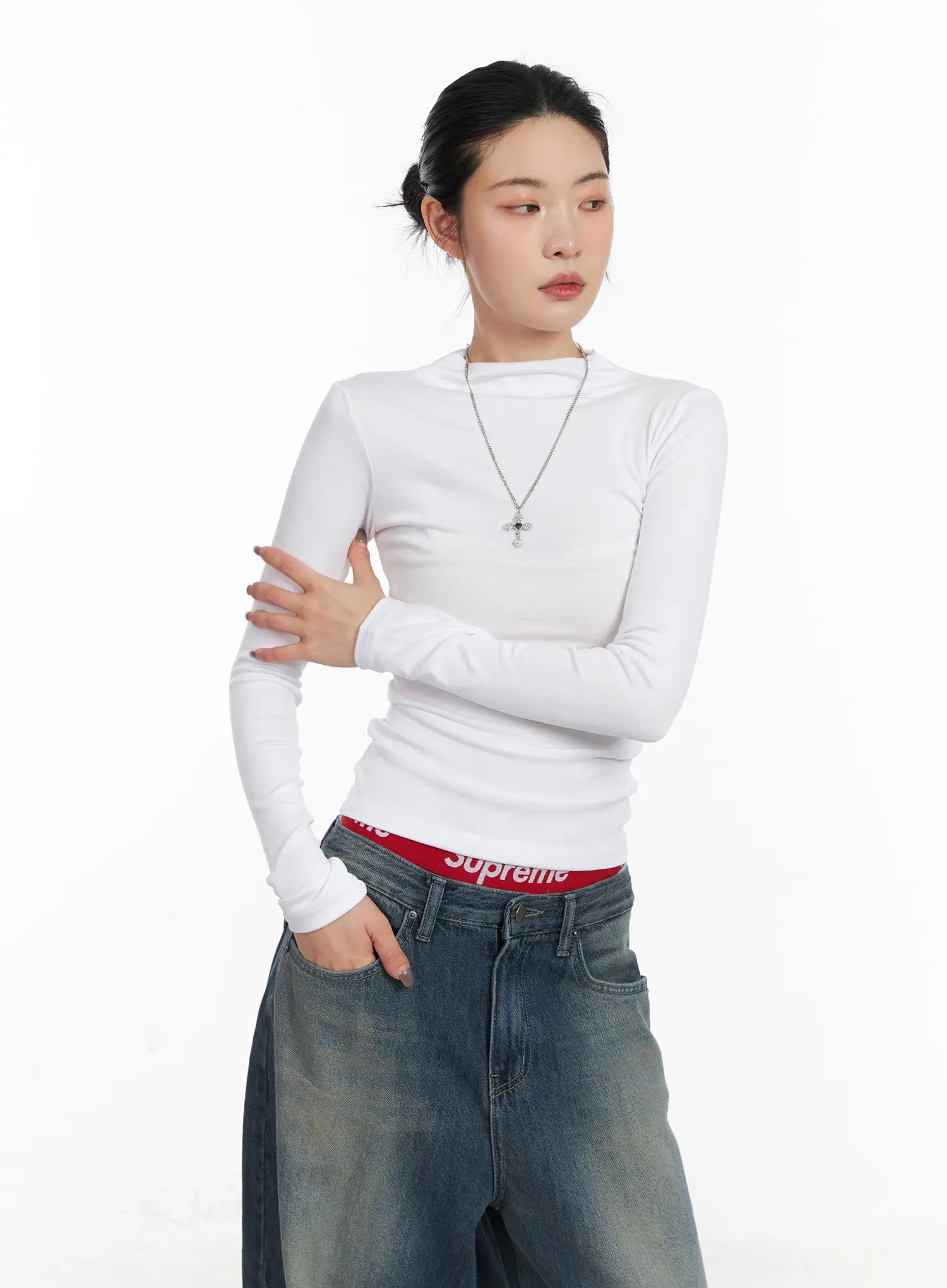 back-cut-out-mock-neck-long-sleeve-top-cd509