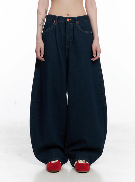 carina-back-print-baggy-jeans-cs529