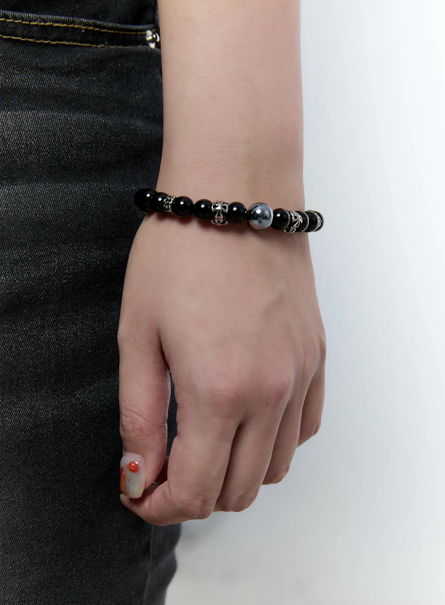 beaded-bracelet-cs512