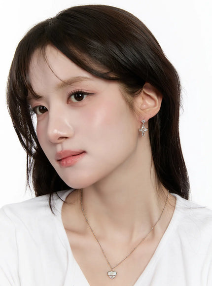 elegant-cross-drop-earrings-cm505