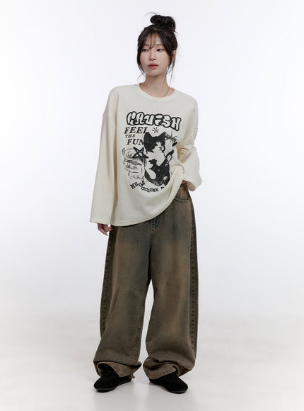 oversized-graphic-long-sleeve-t-shirt-co418