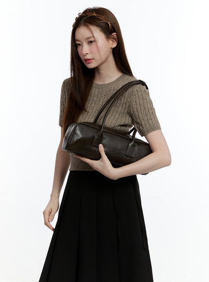 Baguette Faux Leather Shoulder Bag CM521
