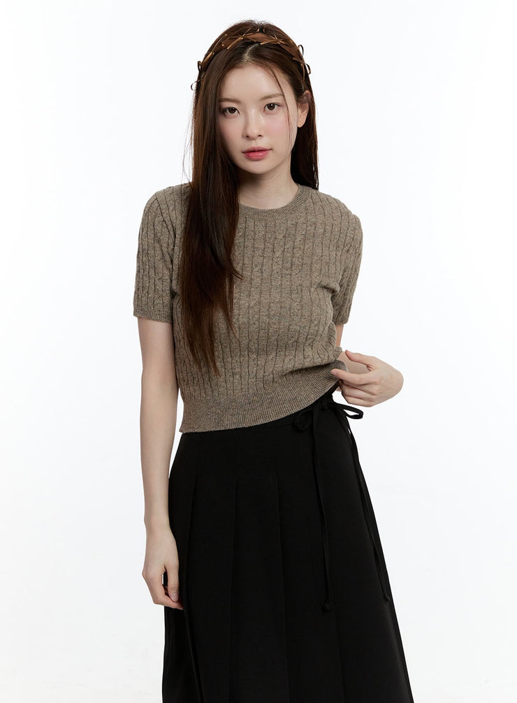 cable-knit-short-sleeve-sweater-cm521