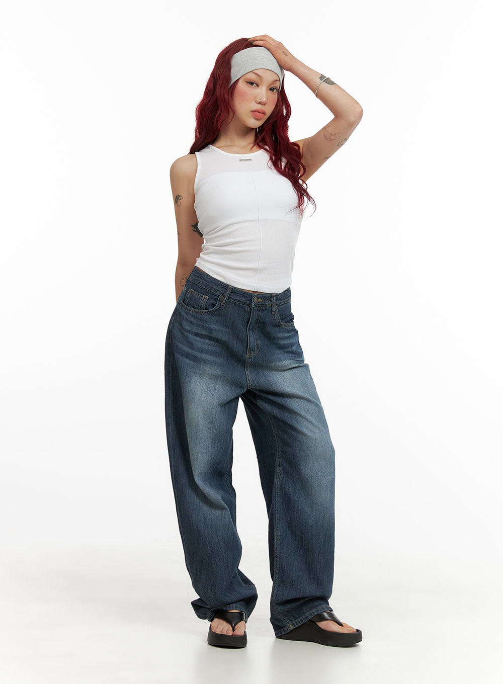 wide-fit-baggy-jeans-cy430