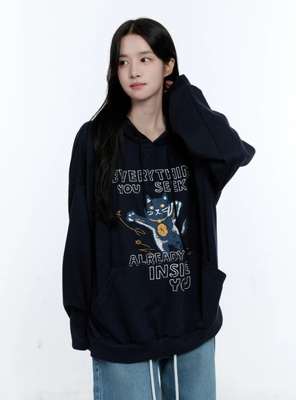 oversized-kitty-graphic-hoodie-cg513