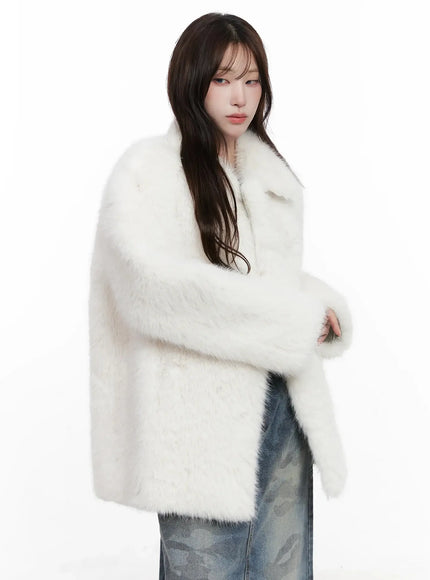 chic-faux-fur-coat-in514