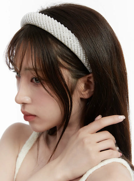 white-cubic-headband-cd514