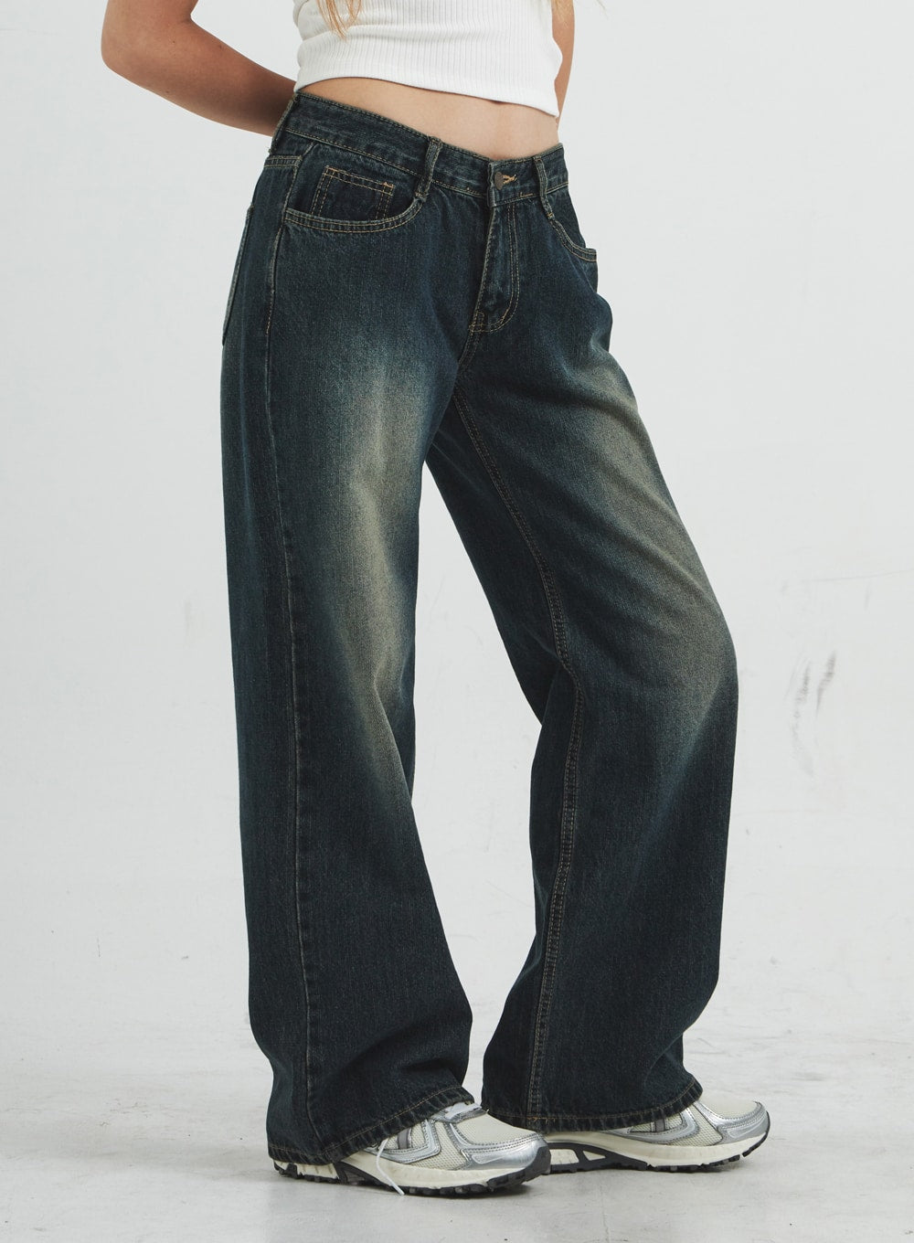 【PORTERNA】Rick And Washing Wide Jeans DRKSHDW by Rick Owens Geth washed wide-leg jeans Rick Owens